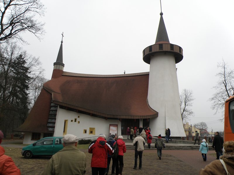 W Lucieniu zadziwiliśmy się architekturą kościoła pw.MB Różańcowej...  