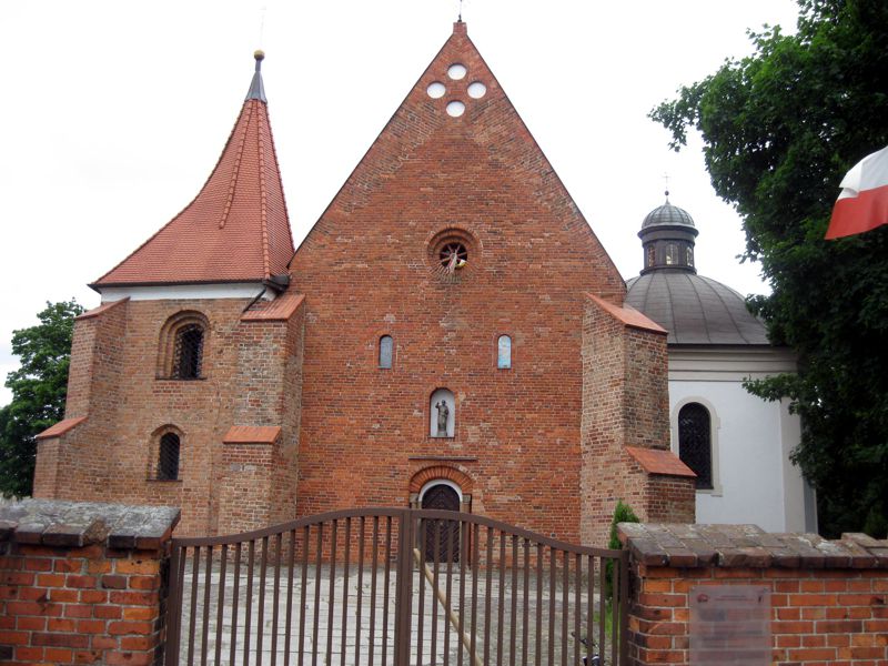 Śródka, kościół braci maltańskich - p.w.św. Jana Jerozolimskiego za Murami, najstarszy w Poznaniu