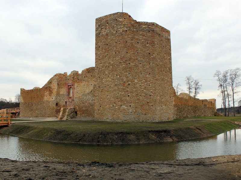 Zamek po zakonczeniu odbudowy (3 lata po naszej wycieczce)