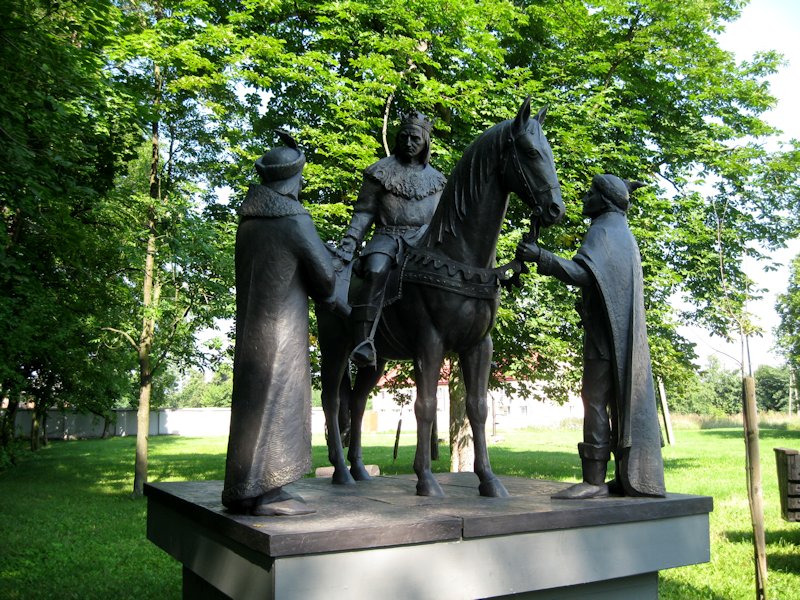 Figury przedstawiające króla Władysława Jagiełłę, na koniu…
