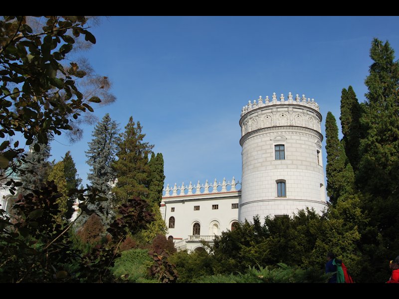 Baszta Szlachecka, renesansowo-manierystyczna attyka budowli