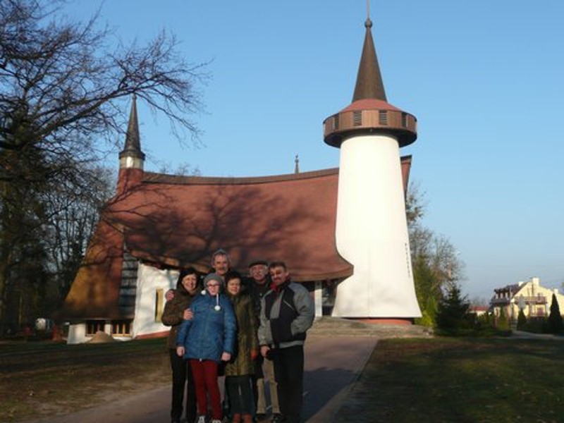 Niezwykły kościół w Lucieniu