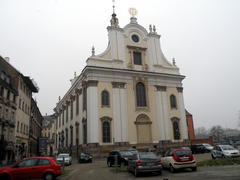 Kościół Najświętszego Imienia Jezusa - Uniwersytecki, o wspaniałym barokowym wystroju