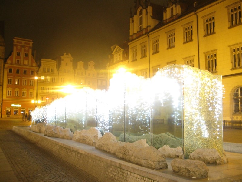 Rynek - ZDRÓJ - szklana fontanna wg proj. prof. Alojzego Gryta